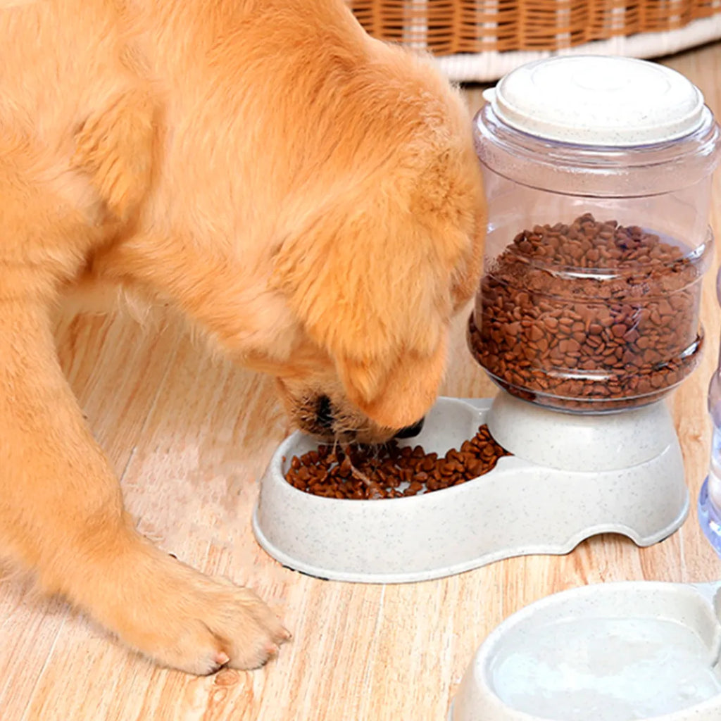 Comedero Dispenser Automático Terrapet Perros Gatos 2kg Plástico Gris o segun stock